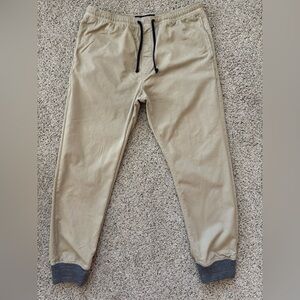 American Eagle Outfitters ankle length tan pants. Excellent used condition.